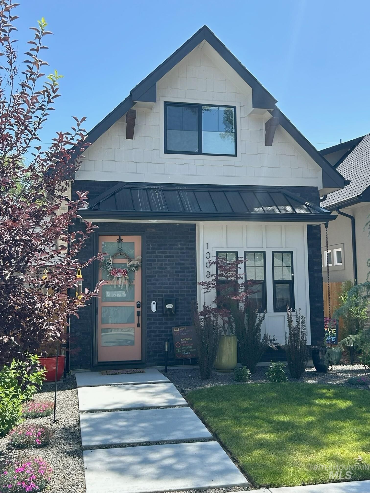 Property Photo: 1008 N 31st Street ID 83702