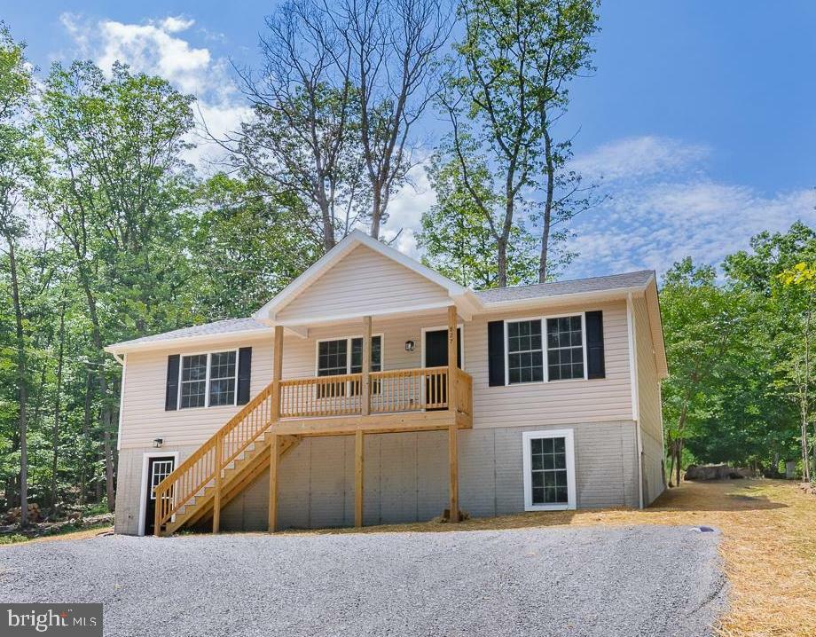 709 Panther Dr  Winchester VA 22602 photo