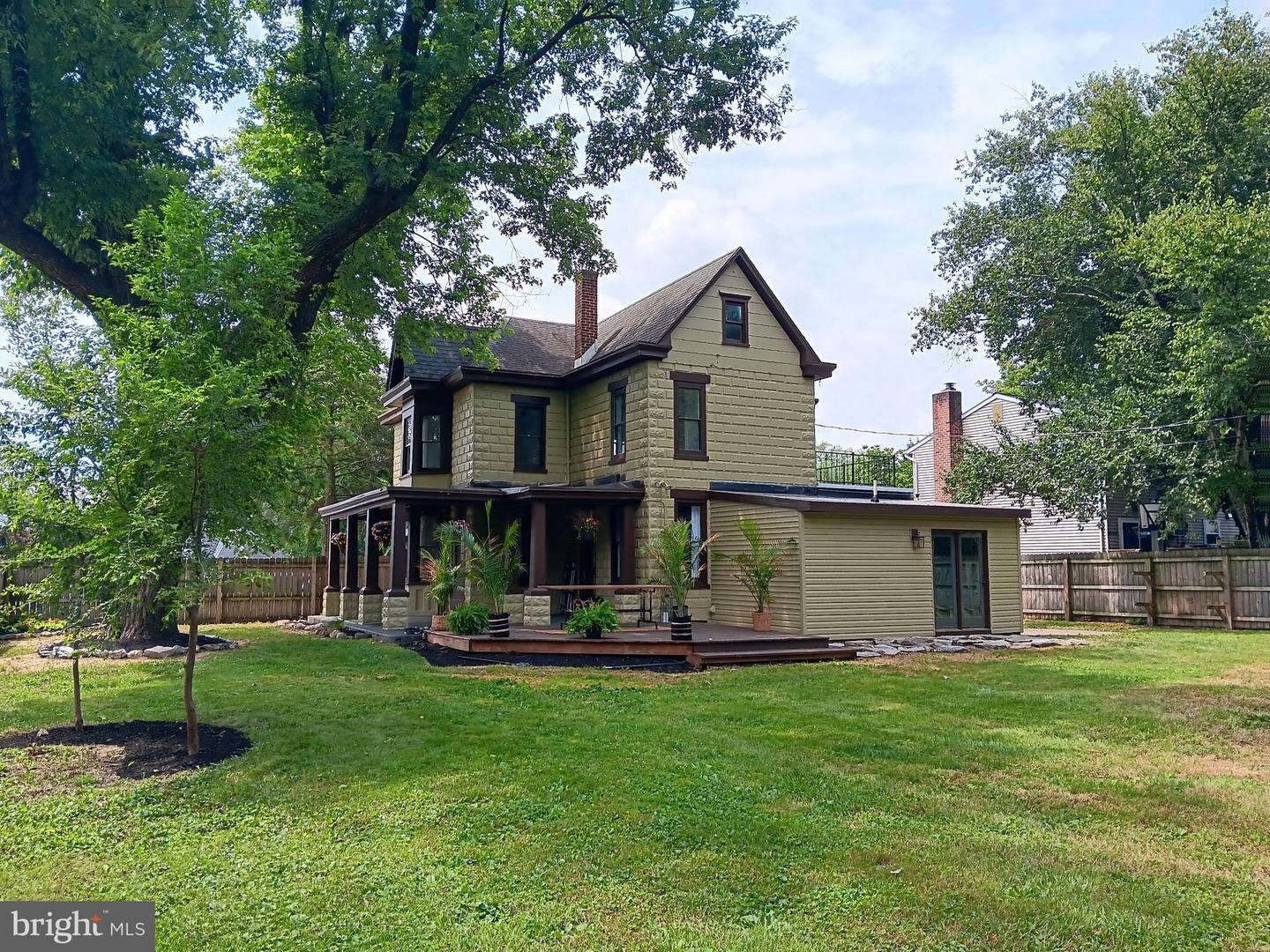 Property Photo: 421 C Street PA 17013
