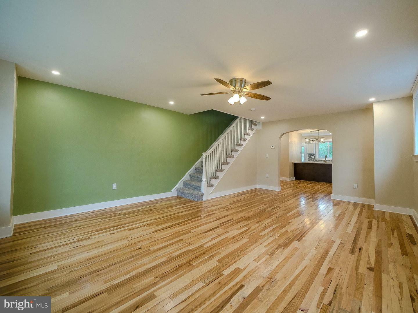 Property Photo: 502 Lafayette Avenue PA 19076