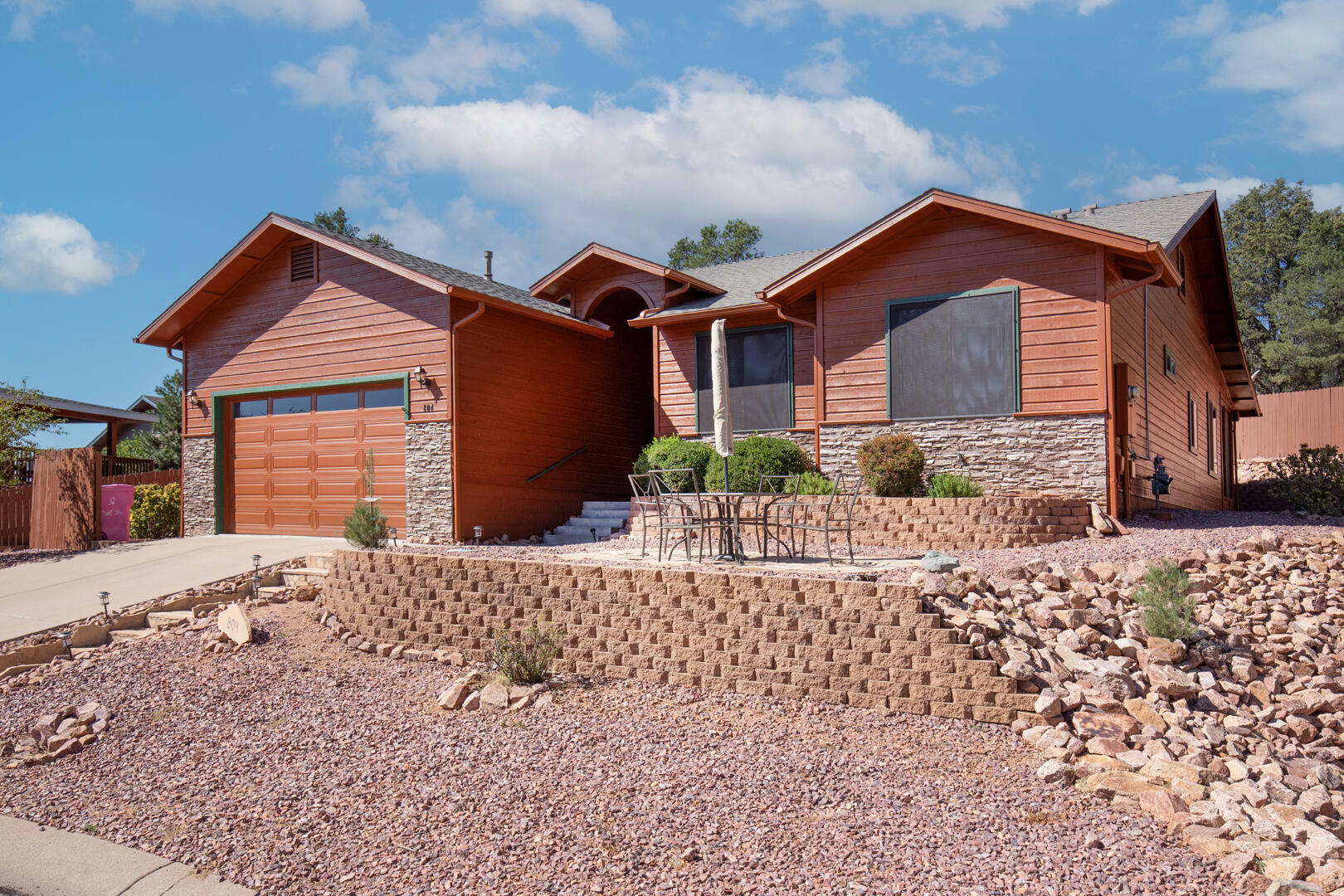 Property Photo: 804 N Wilderness Circle AZ 85541