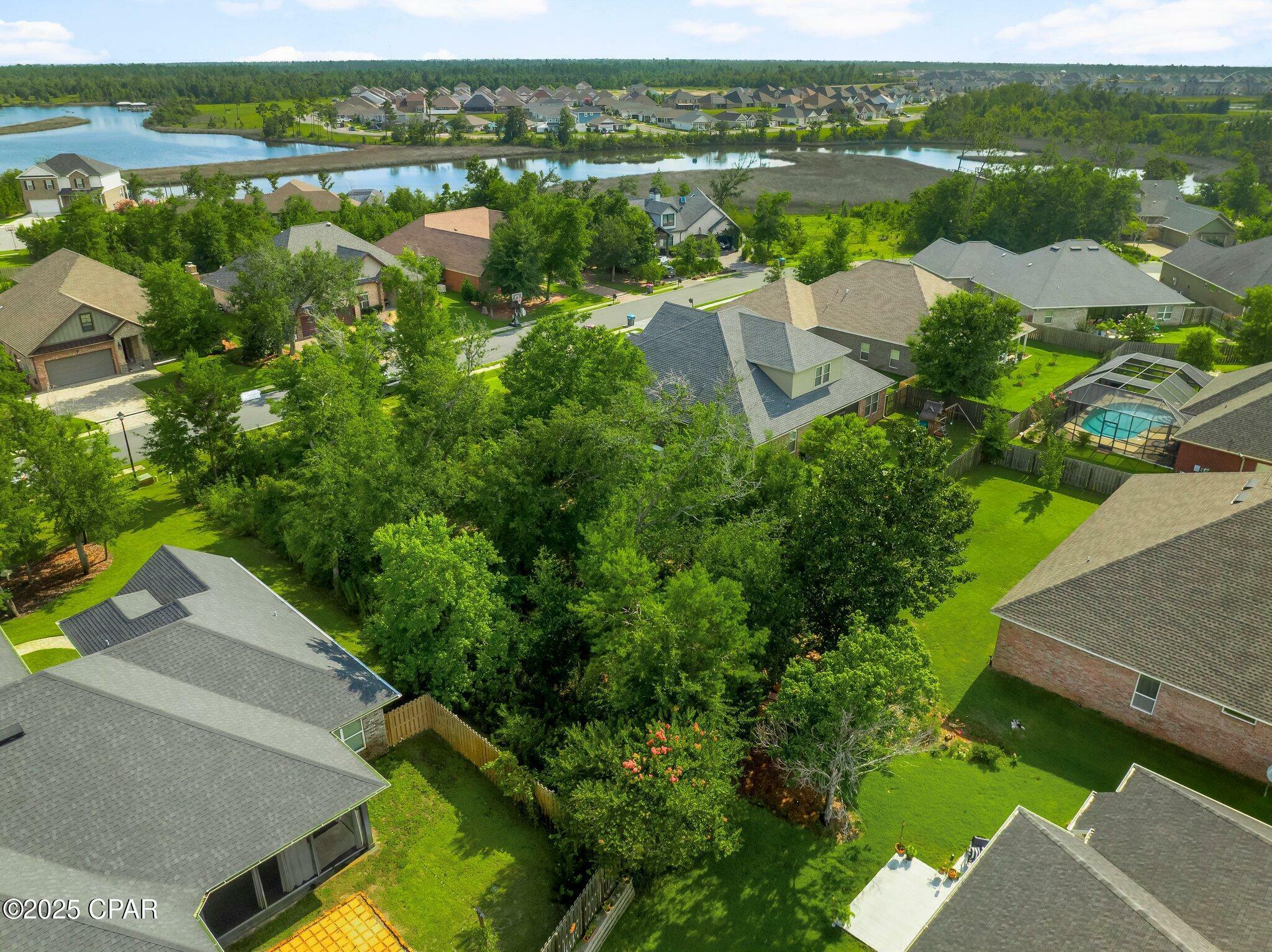 Property Photo: 4734 Bayou Bluff Trail FL 32444