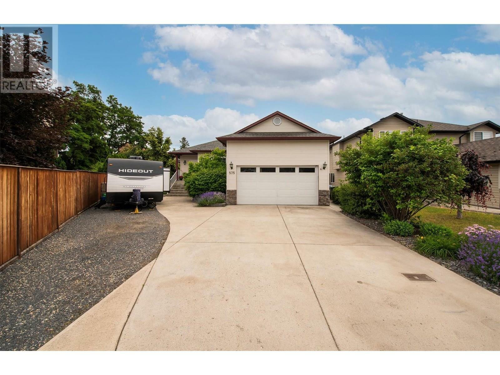 Property Photo: 575 Galbraith Court BC V1X 7Z9