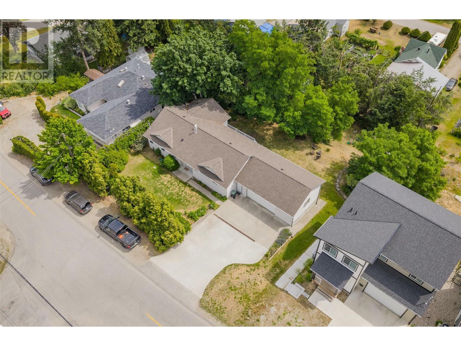 Property Photo: 3209 5th Avenue BC V1N 2V6