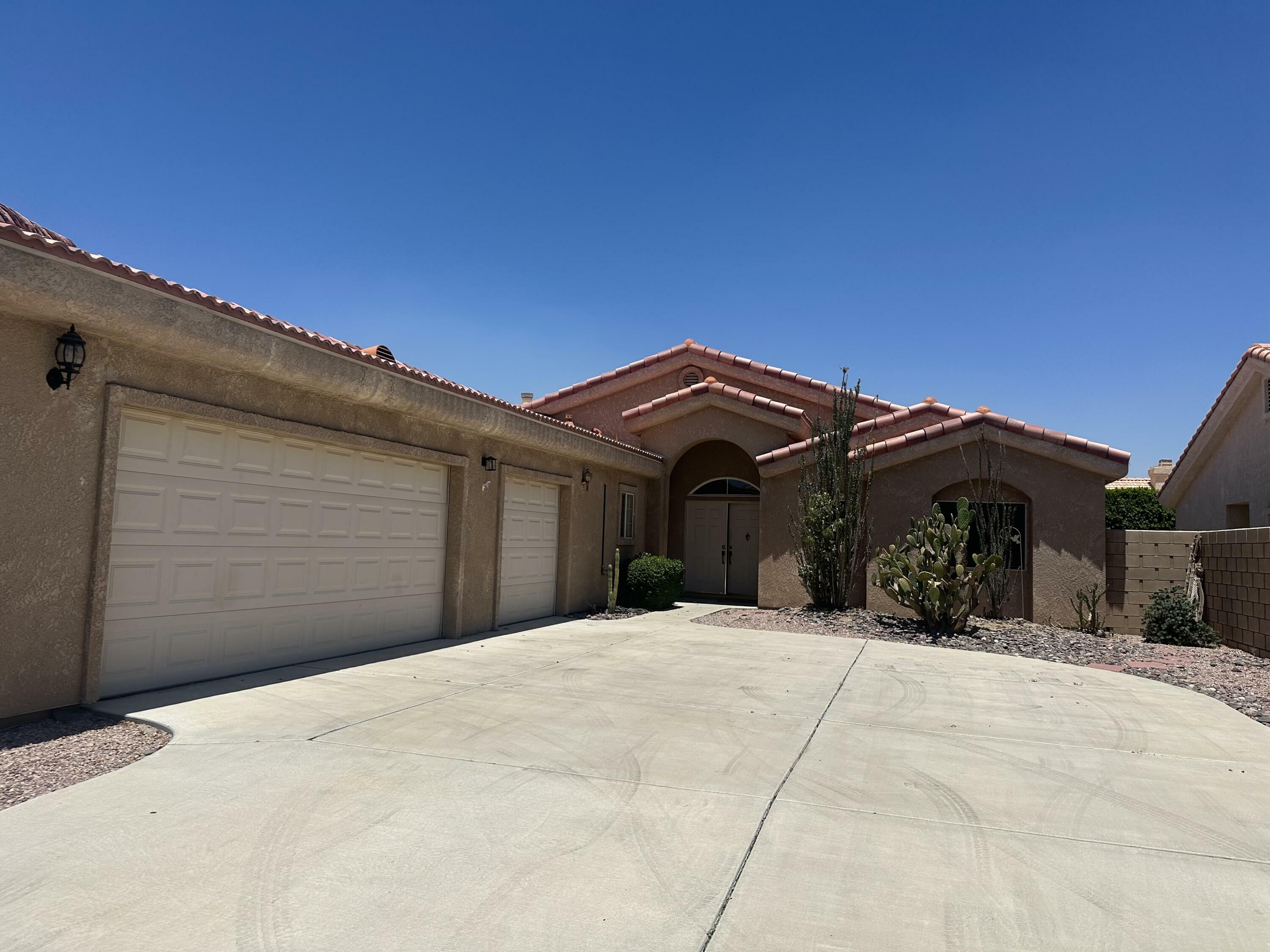 Property Photo:  79528 Morning Glory Court  CA 92253 