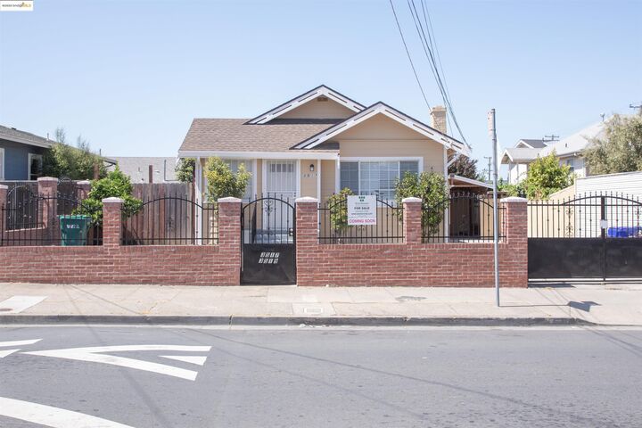Property Photo:  3517 Allendale Ave  CA 94619 