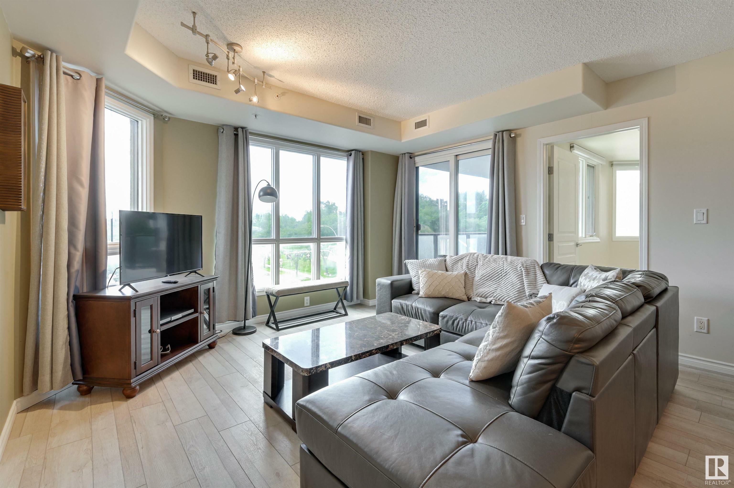Property Photo: 9707 106 Street NW 302 AB T5K 0B7