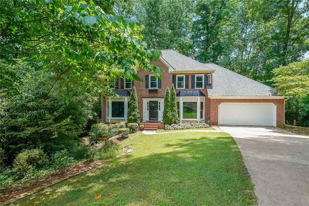 Property Photo: 2402 Woodbridge Drive GA 30066