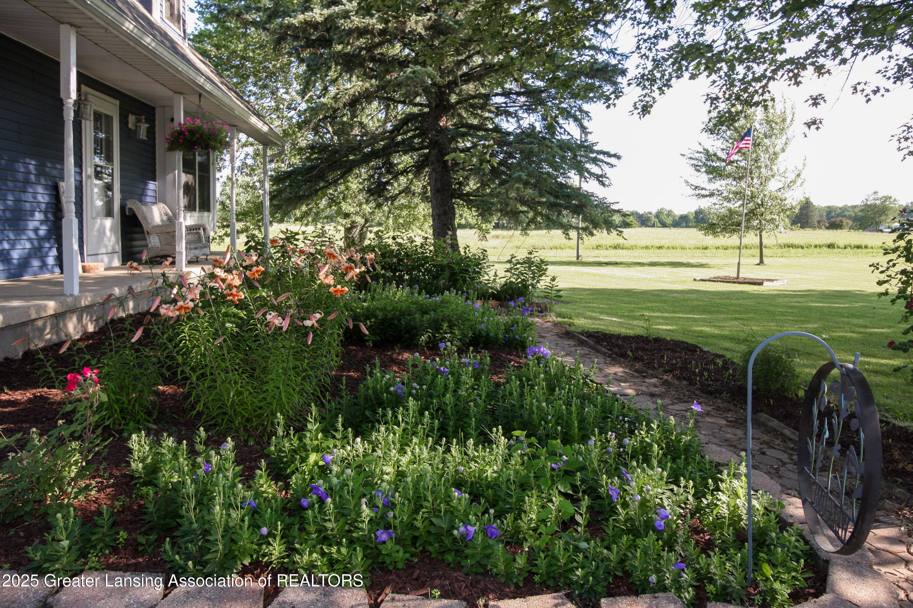 Property Photo: 10996 Benton Road MI 48837