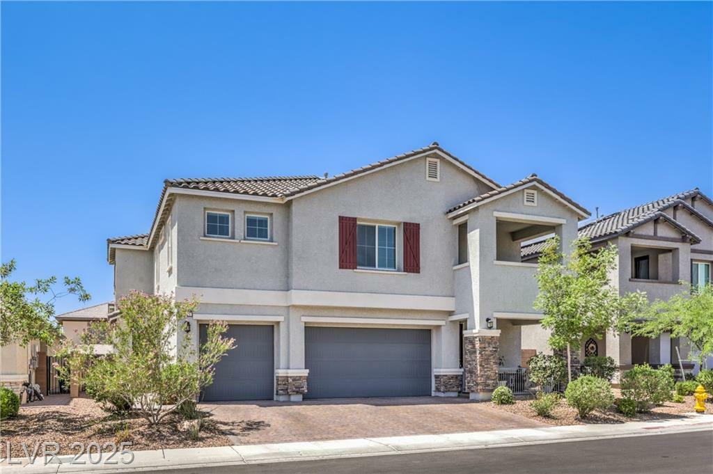 Property Photo: 3821 Nesting Wren Drive NV 89084