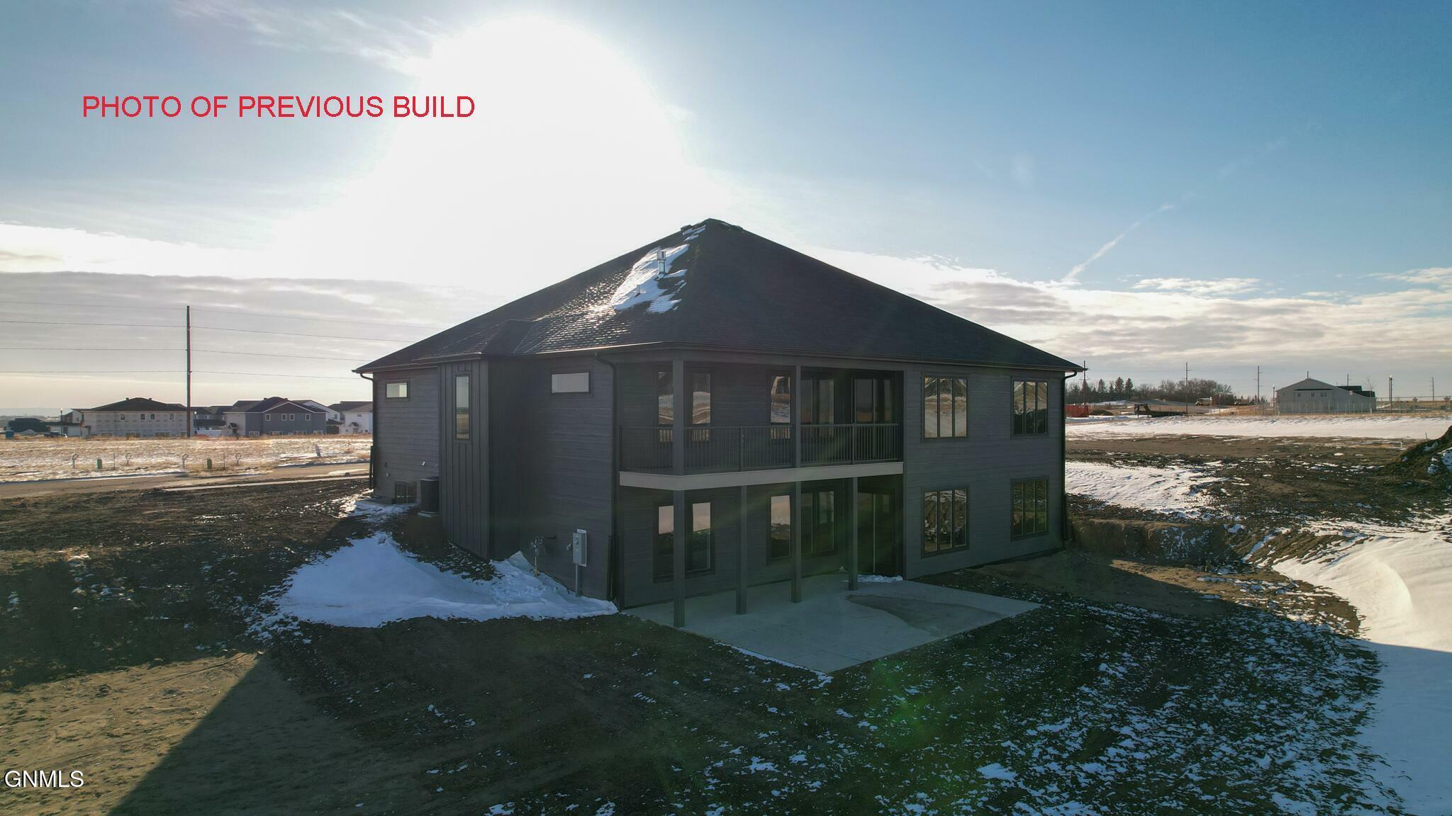 Property Photo: 5722 Davies Drive ND 58503