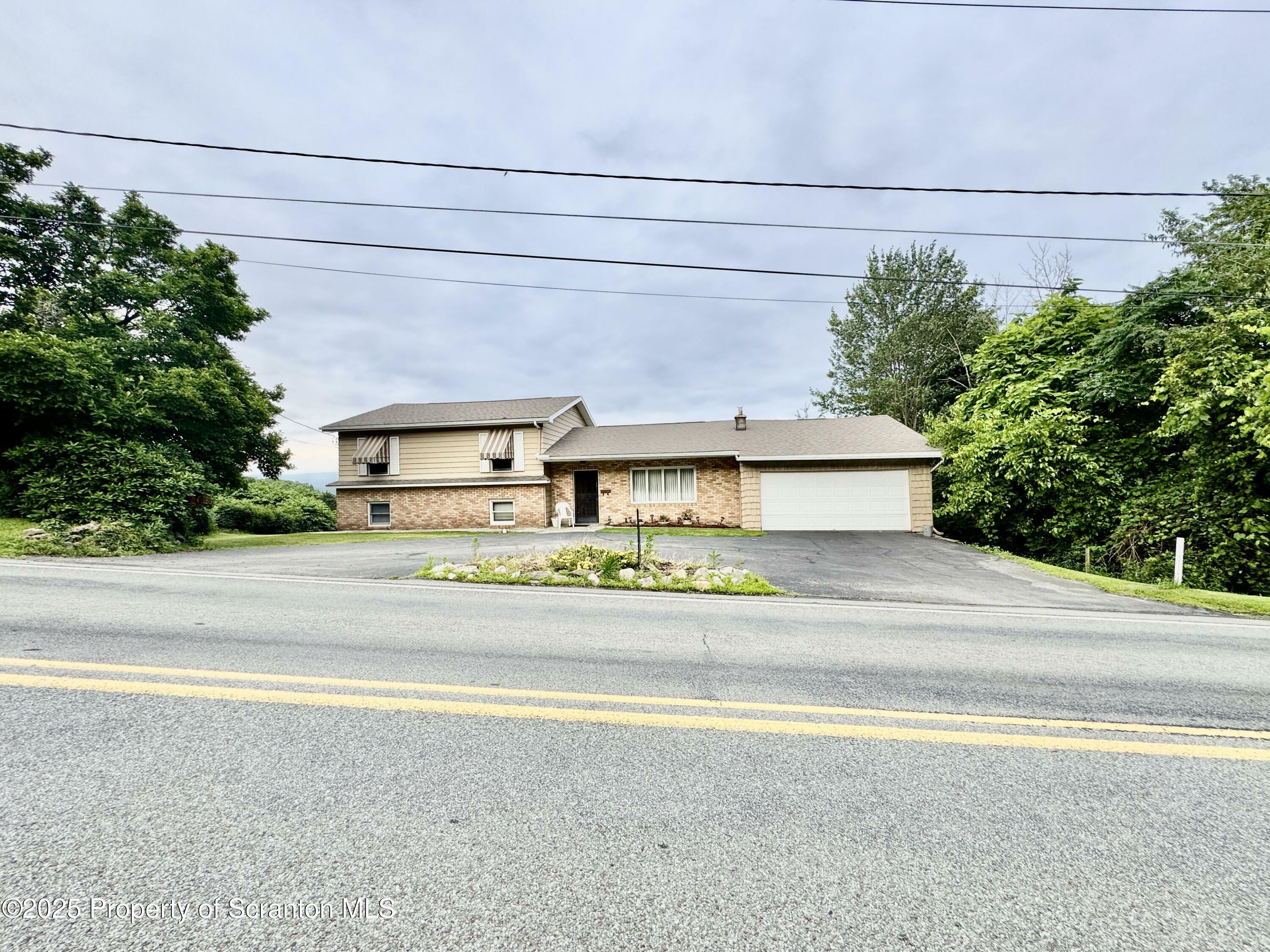 Property Photo:  1614 Scott Road  PA 18447 