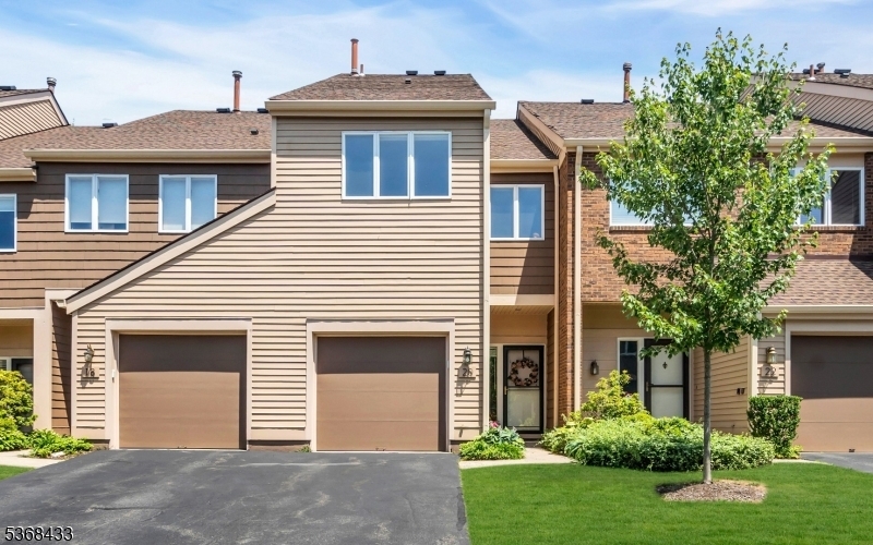 Property Photo: 20 Bedford Ct NJ 07940