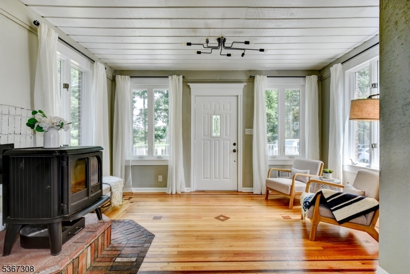 Property Photo: 47 Woods Rd NJ 08844