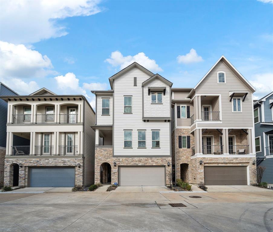 11008 Mikula Drive  Houston TX 77043 photo