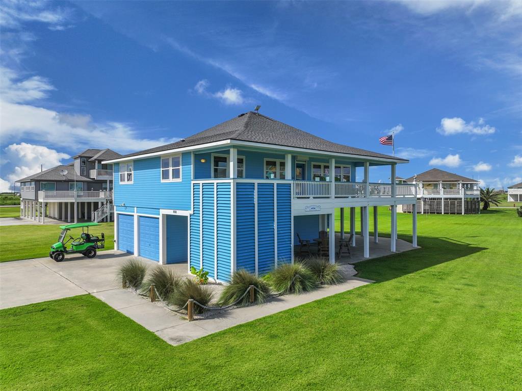 Property Photo: 808 Pinata Drive TX 77650