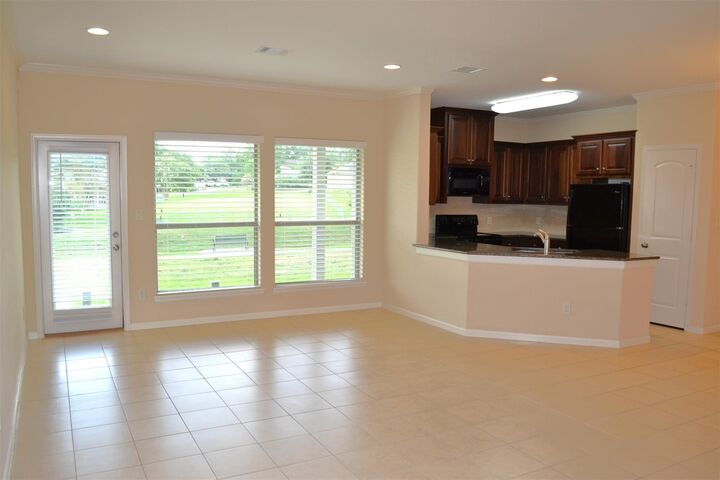 Property Photo:  336 Lazy Lane  TX 77356 
