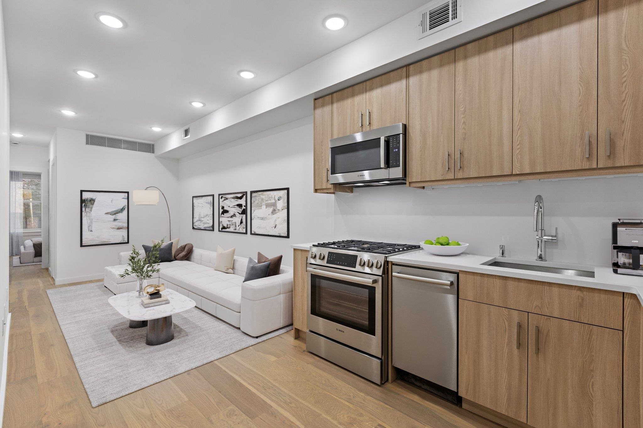 Property Photo: 364 8th St 1L NJ 07302