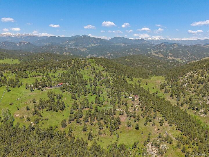 Property Photo:  3800 Lakota Rd  CO 80454 