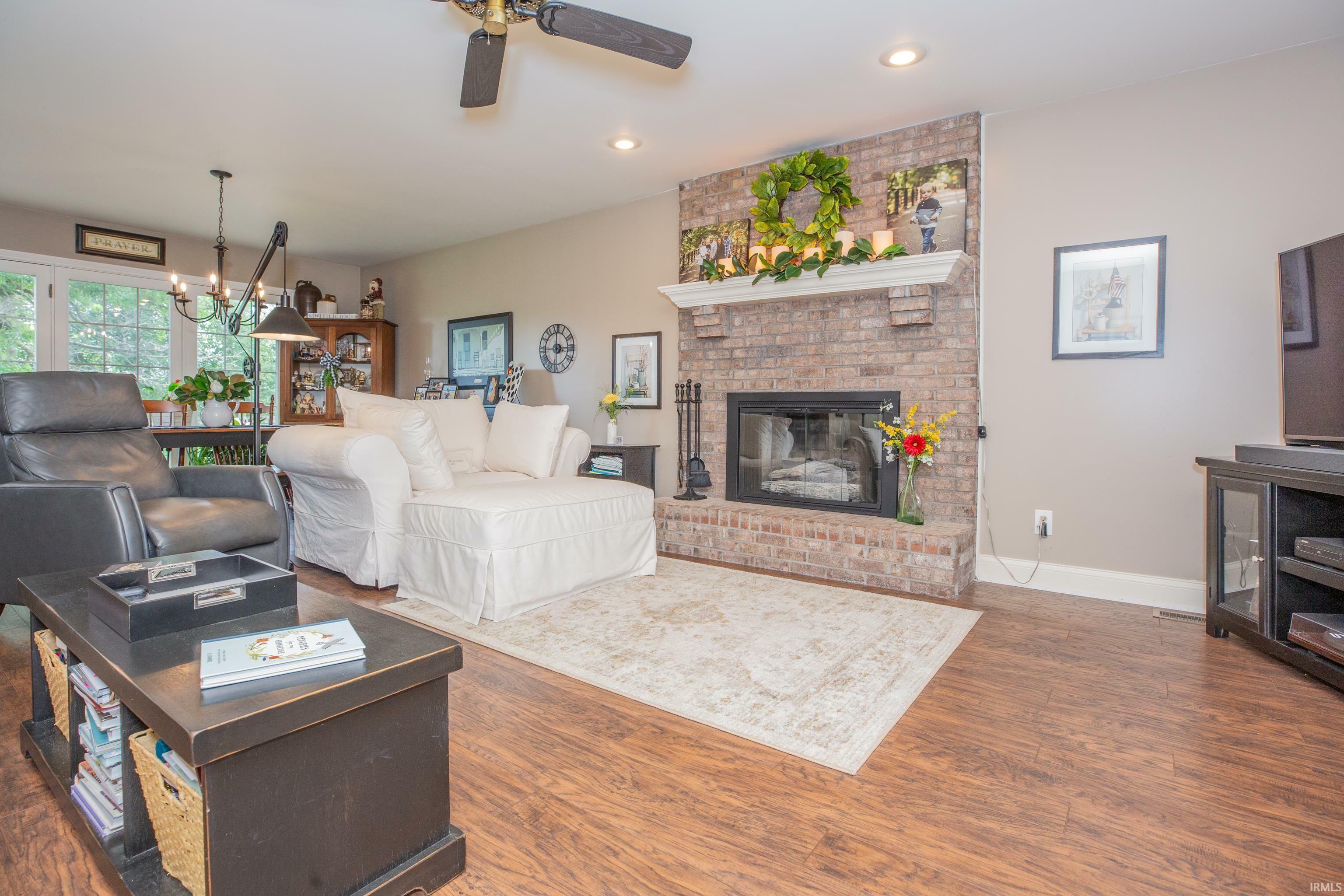 Property Photo: 4899 Kenosha Drive Drive IN 47630