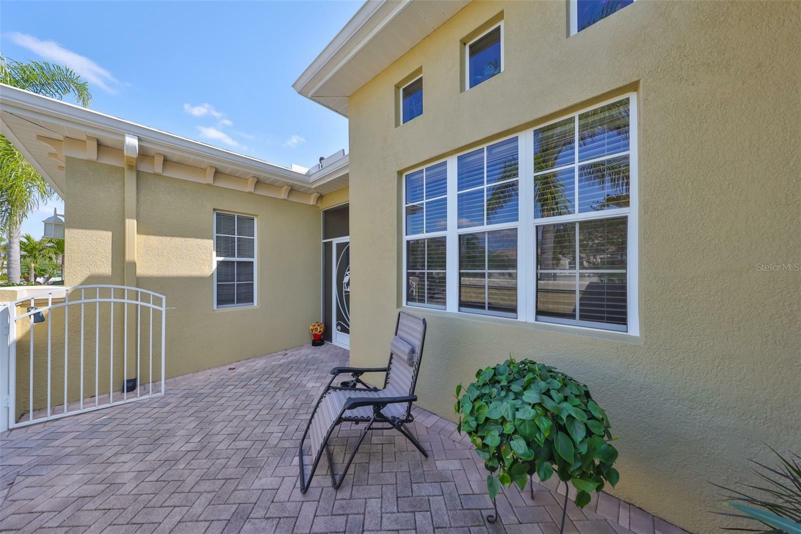 Property Photo: 2239 Sifield Greens Way 84 FL 33573