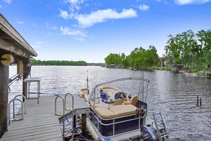 8903 Donna Lu Drive  Odessa FL 33556 photo