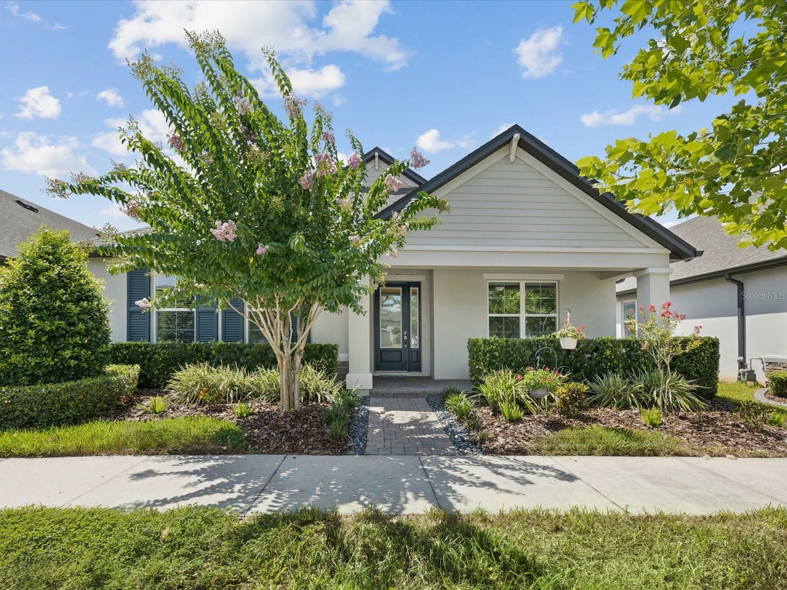 Property Photo:  3897 Villamore Lane  FL 33556 