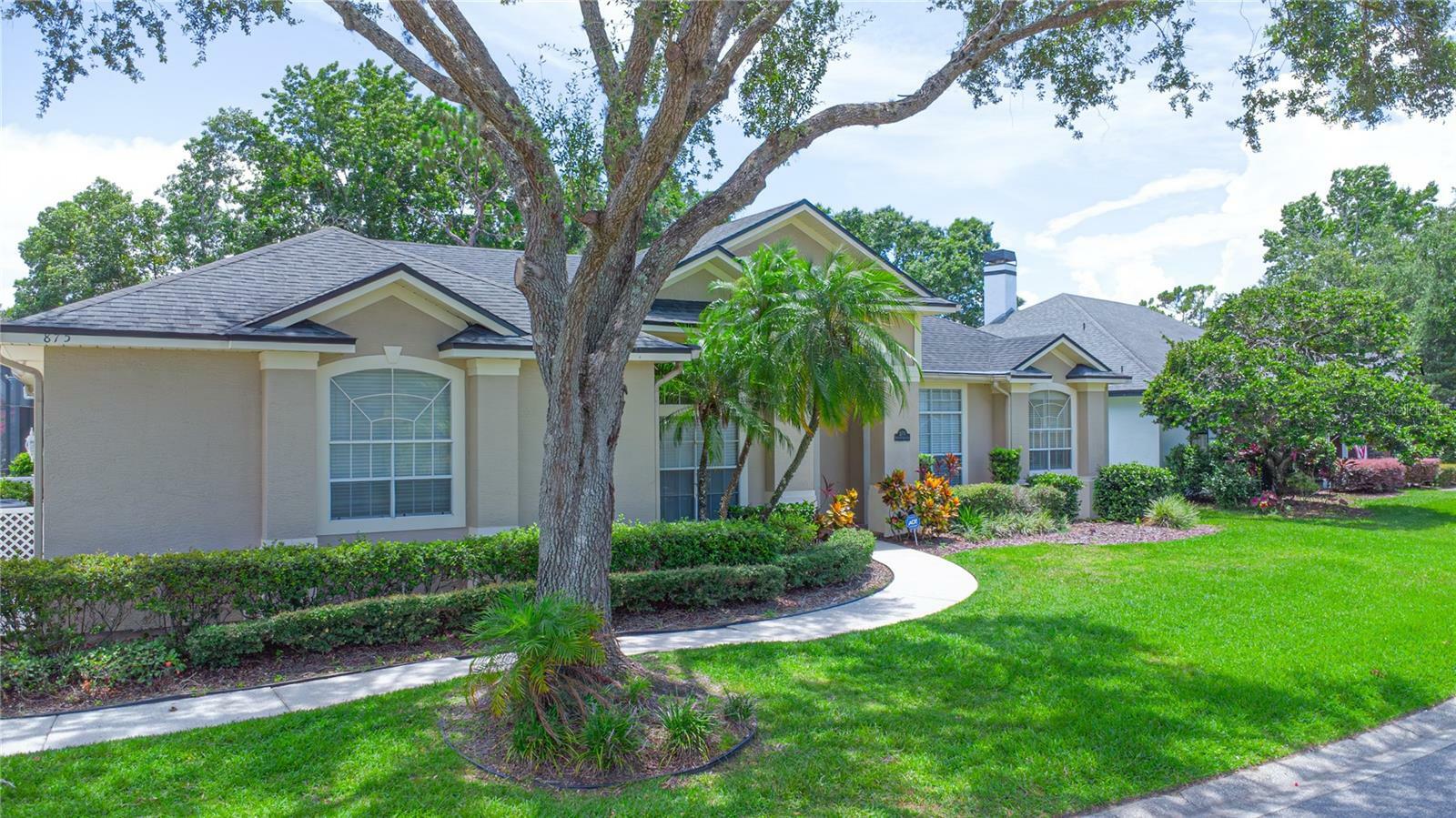 Property Photo:  875 Bentley Green Circle  FL 32708 