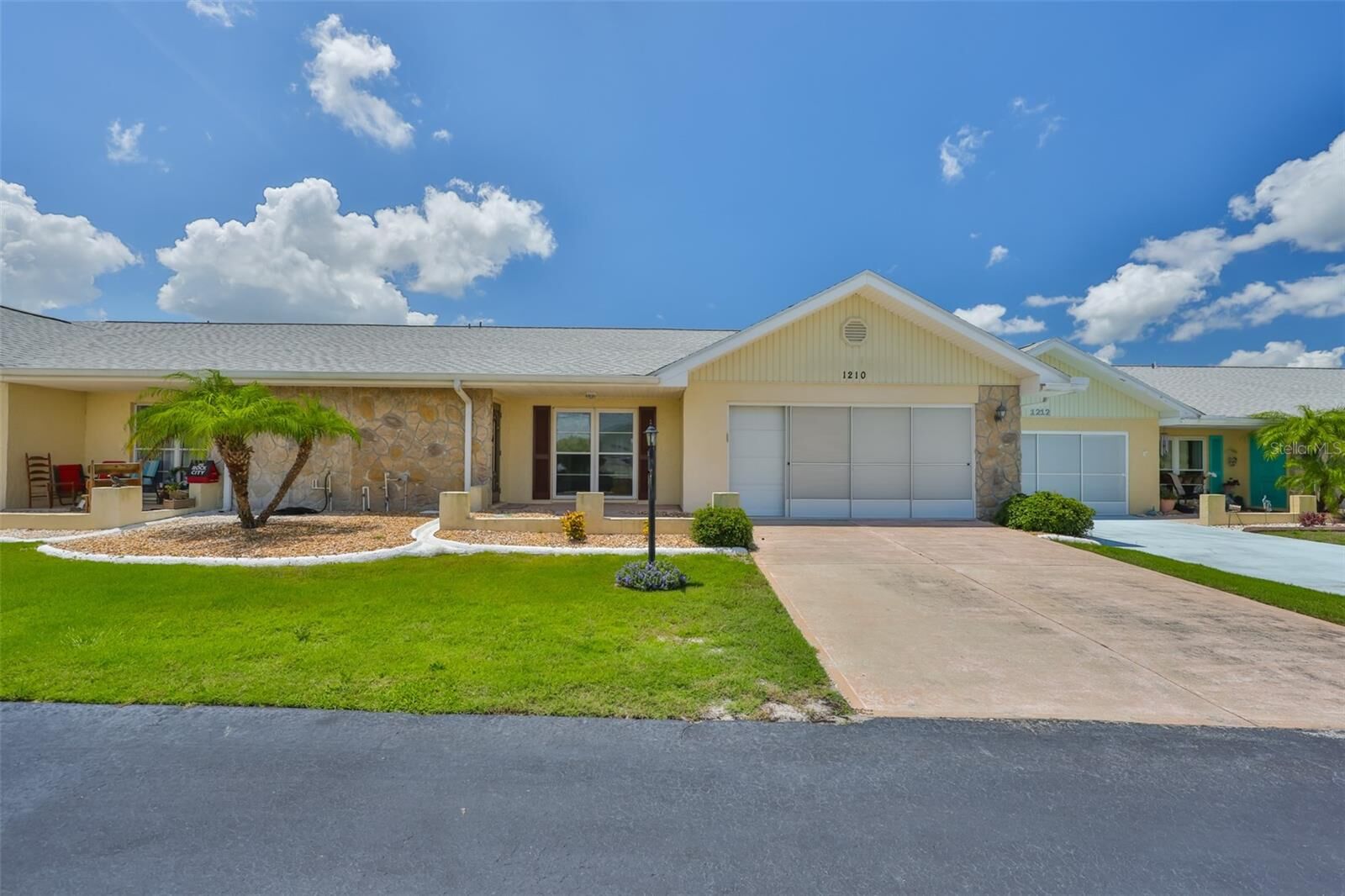 Property Photo:  1210 Eastloch Court  FL 33573 