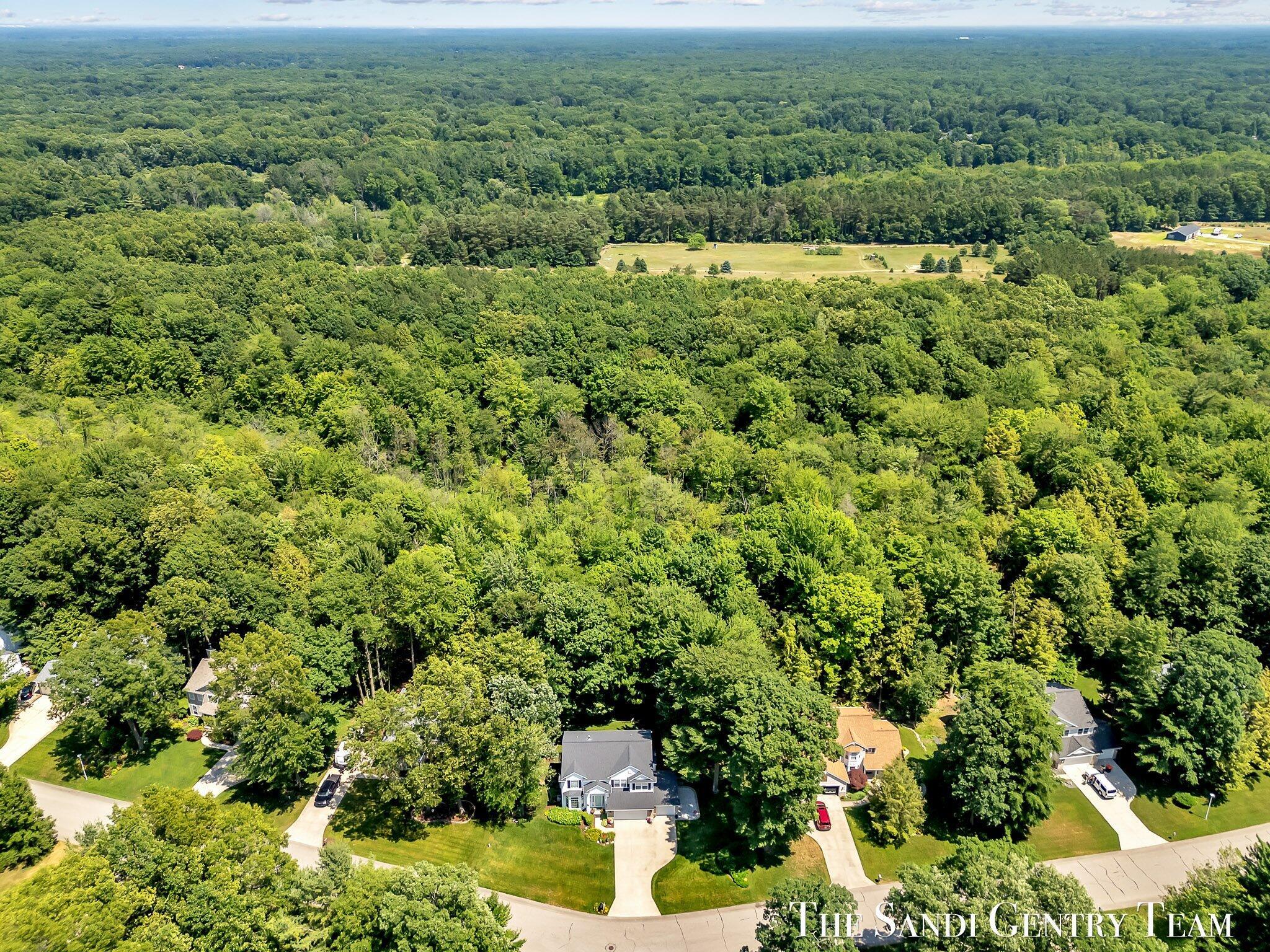 Property Photo: 13400 Ravine View Drive MI 49417