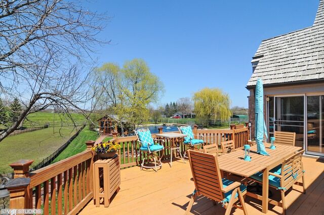 Property Photo: 14080 W Old School Road IL 60048