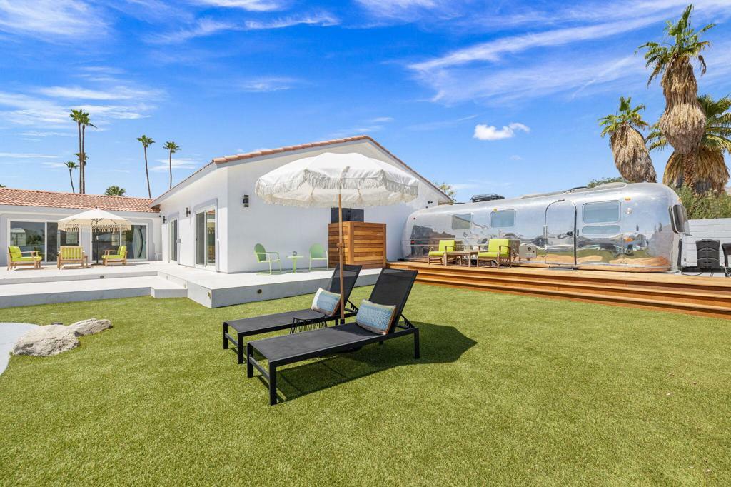 Property Photo: 73298 Buckboard Trail CA 92260