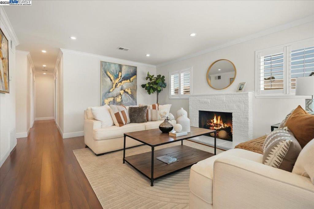 Property Photo:  41482 Beatrice St  CA 94539 