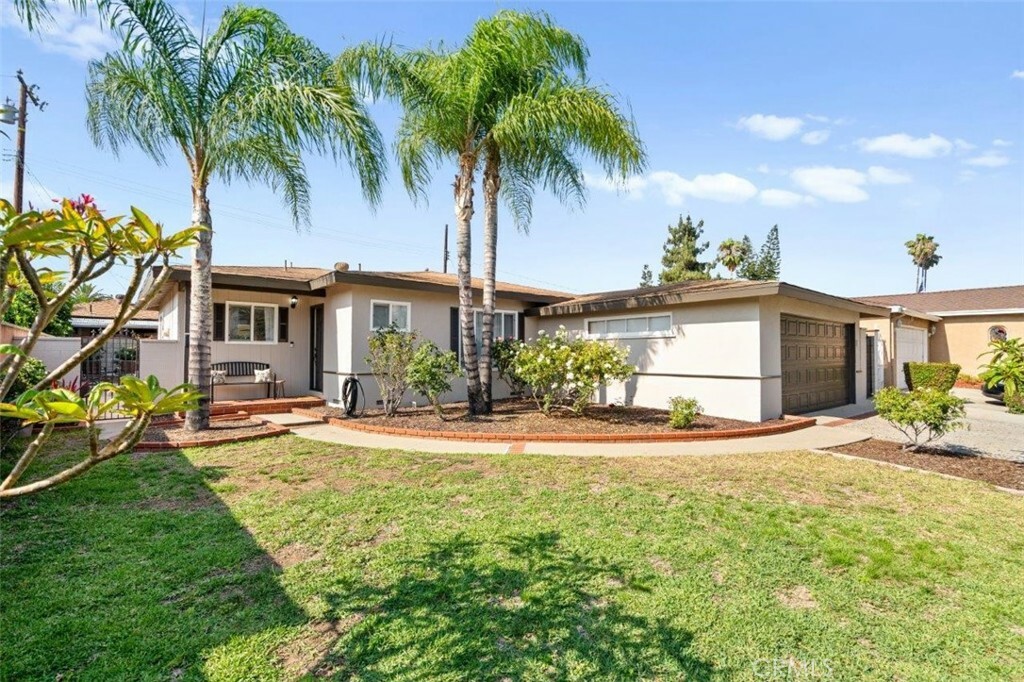 Property Photo: 339 W Alcross Street CA 91722