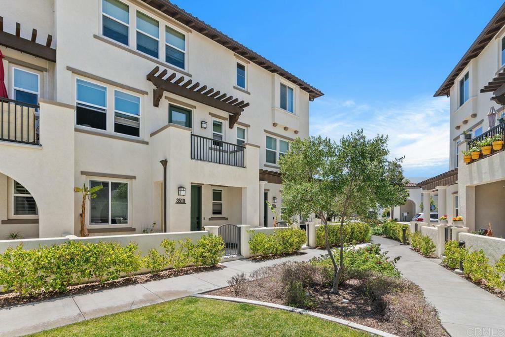 Property Photo: 3510 Brody Way CA 92056