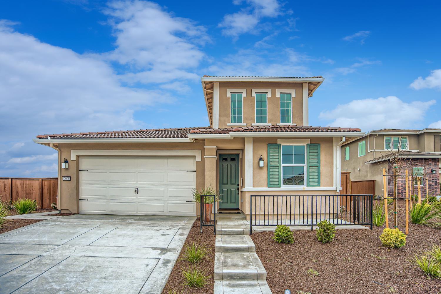 Property Photo: 2008 Baker Place CA 95776
