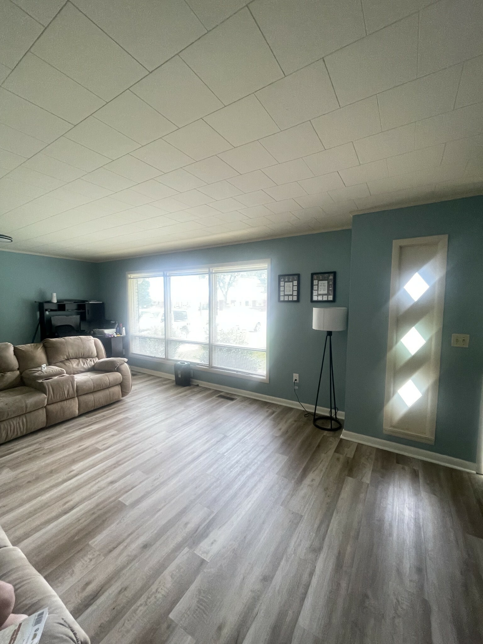 Property Photo: 1212 Poplar Dr TN 38464