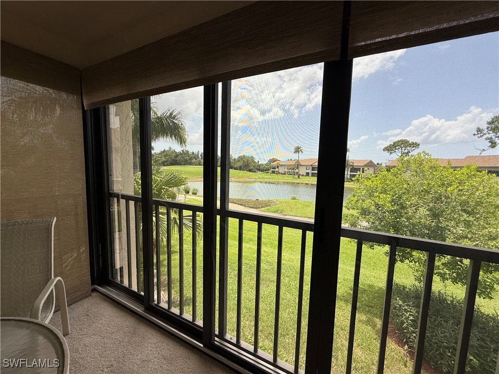 Property Photo:  5590 Trailwinds Drive 421  FL 33907 