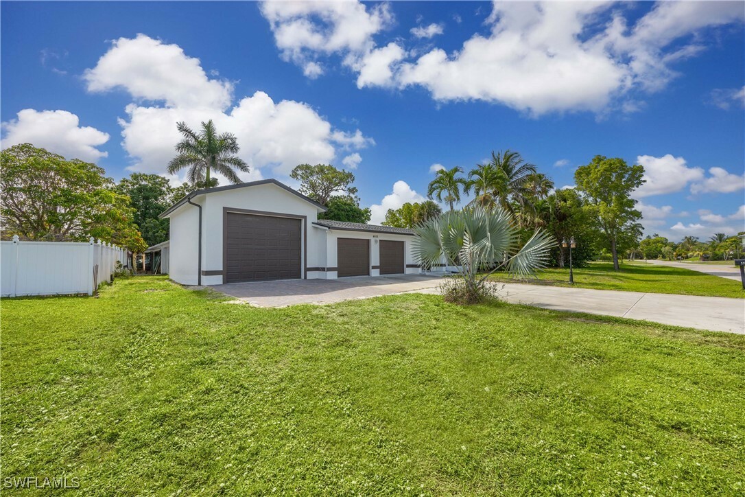 Property Photo: 4656 Capri Drive FL 34103