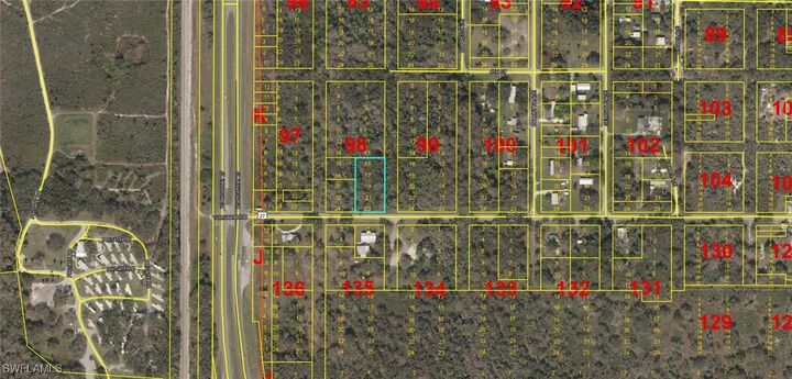 Property Photo: 7805 Laurel Avenue FL 33944
