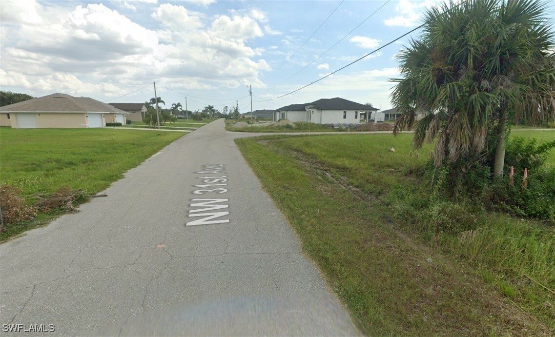 Property Photo: 1604 NW 31st Avenue FL 33993