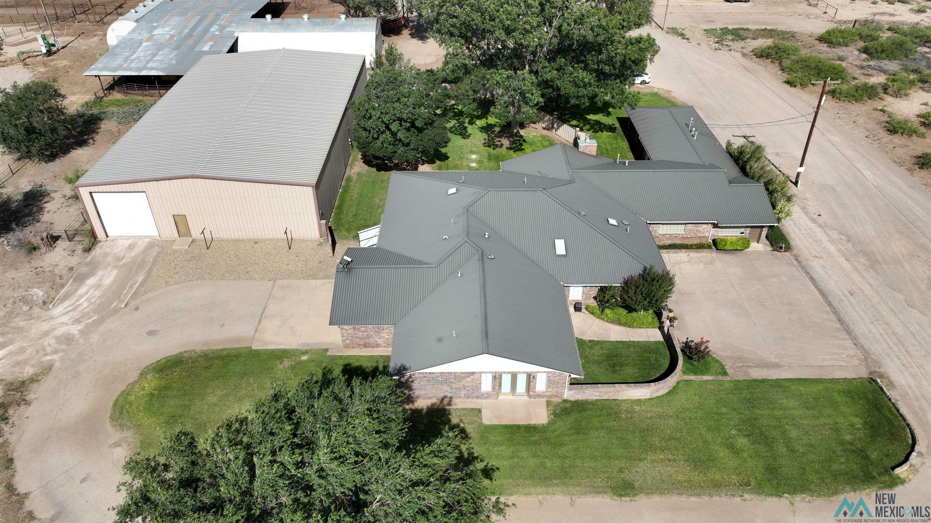 Property Photo: 1807 Don Lewis Road NM 88210