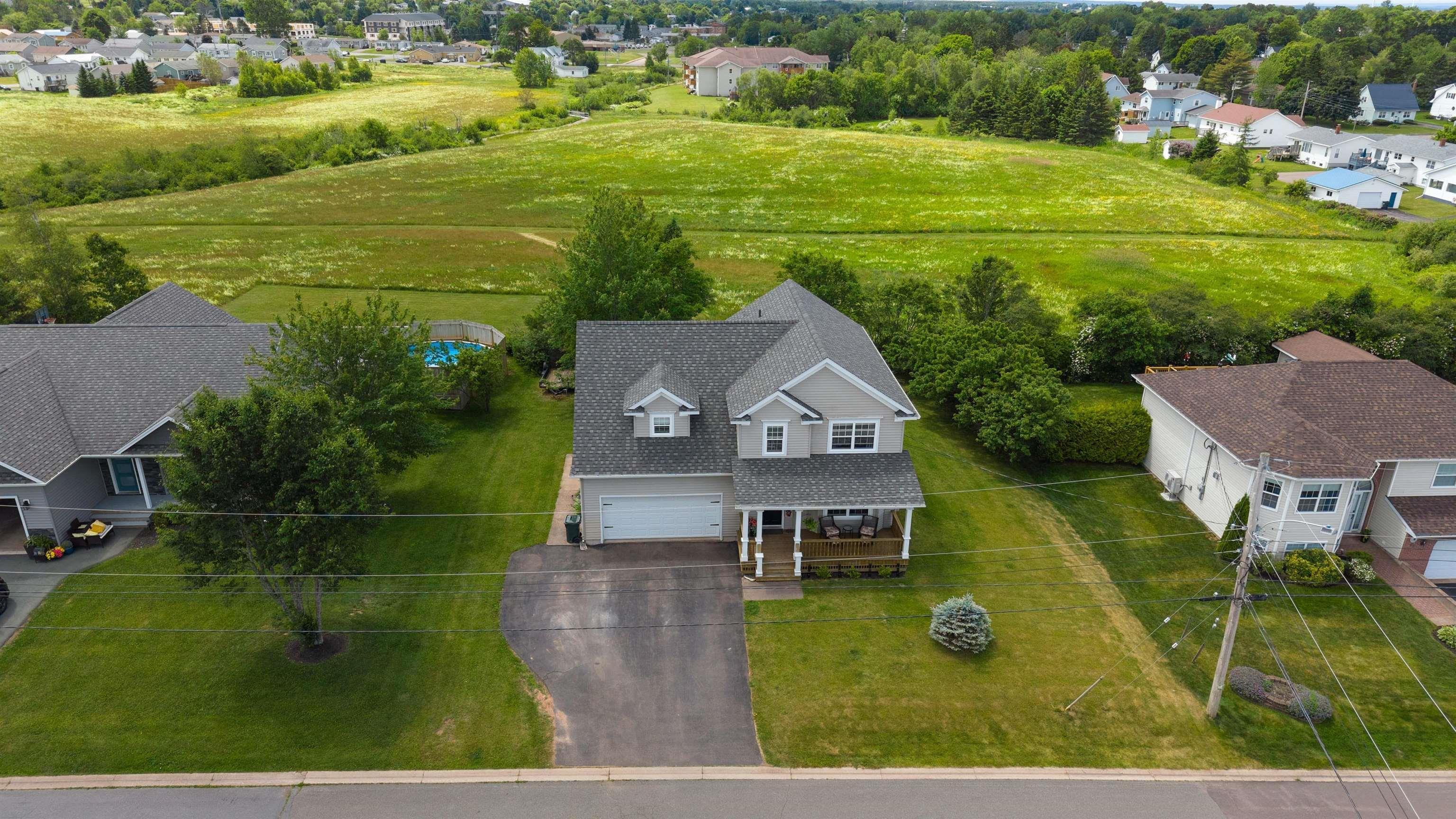 Property Photo:  33 Abbey Road  NS B4H 4V9 