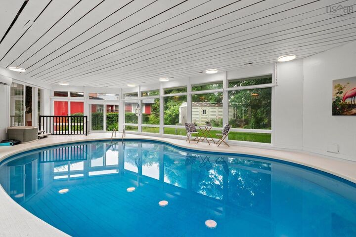 Property Photo: 7062 Royal Pine Avenue NS B3L 2G1