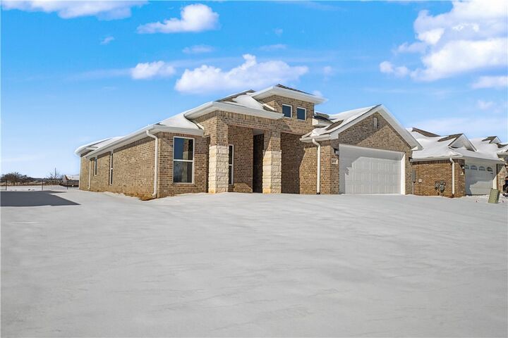 Property Photo:  8850 Sunspire Lane  AR 72719 