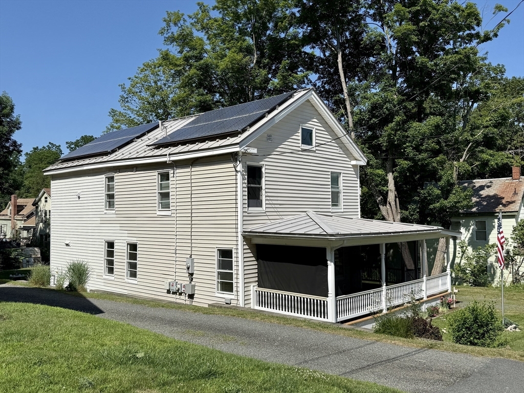Property Photo:  34 Green St  MA 01370 