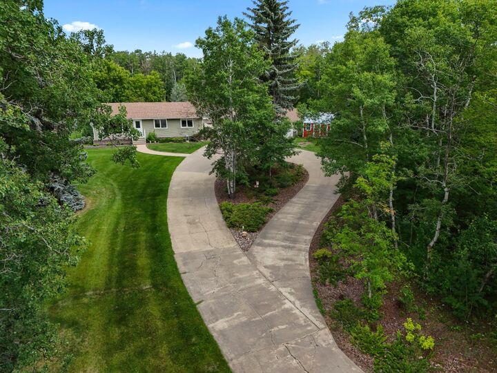 Property Photo:  47151 Secondary Highway 833 229  AB T4V 2N1 