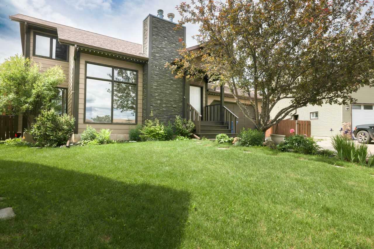 122 10 Avenue NE  Sundre AB T0M 1X0 photo