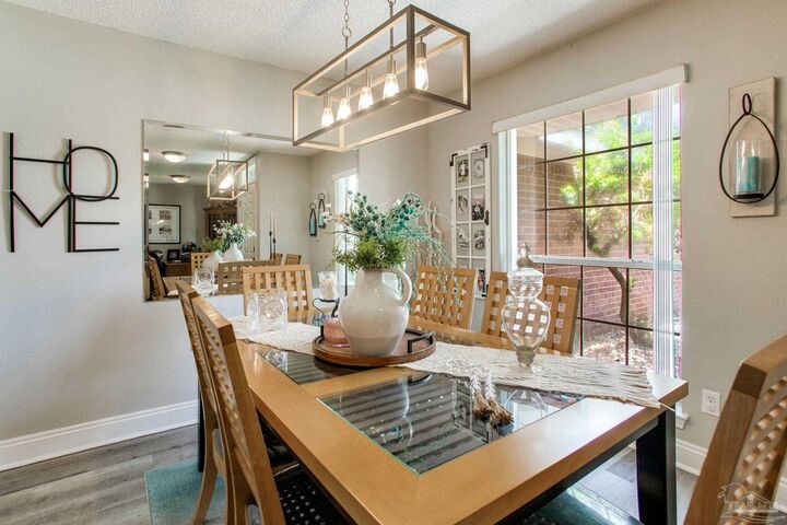 Property Photo: 9141 Daytona Dr FL 32506