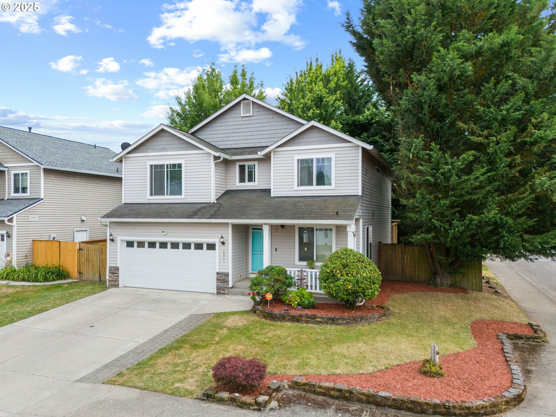 Property Photo: 2207 NE 107th St WA 98686